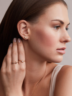 
                  
                    Granium Star Ring in Diamond
                  
                